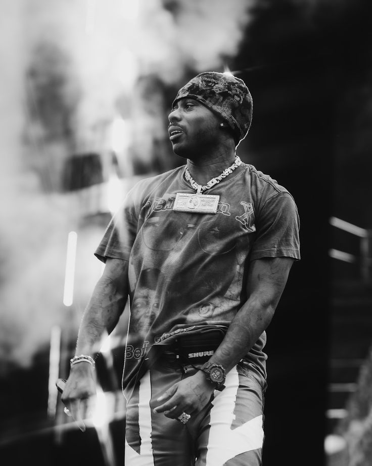 ASAKE performing in London